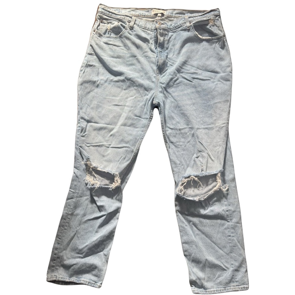 Abercrombie Curve Love Ultra High Rise 90s Straight Jean Light Destroy EUC Sz 20